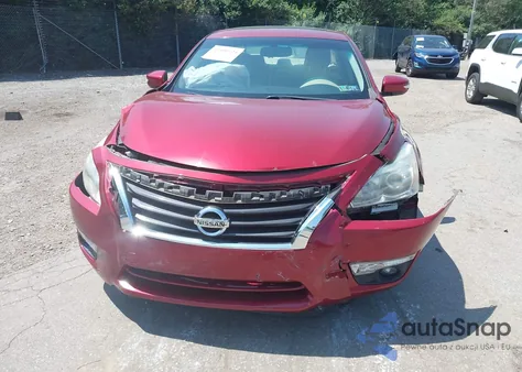 2015 Nissan Altima 2.5 Sv из США, поврежденный, VIN 1N4AL3AP1FC212461
